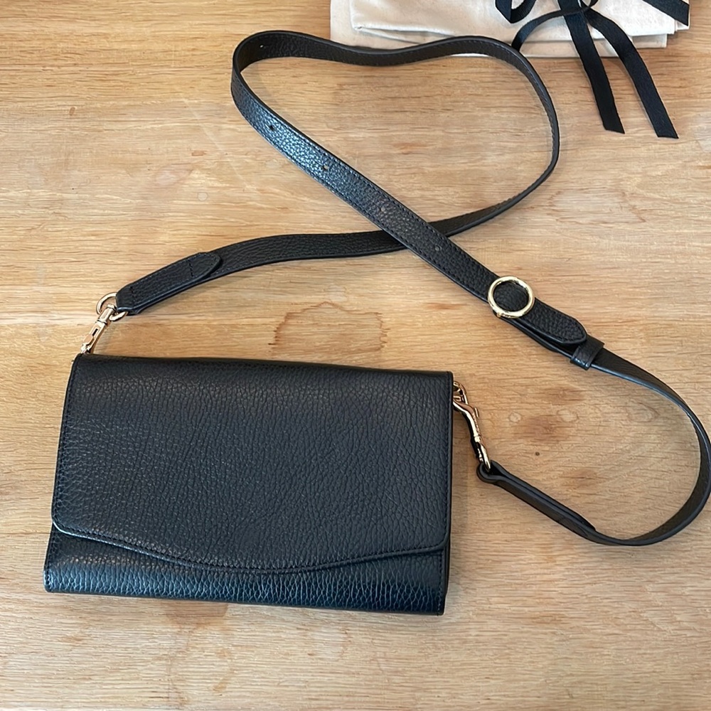 Cuyana Black Clutch Bag